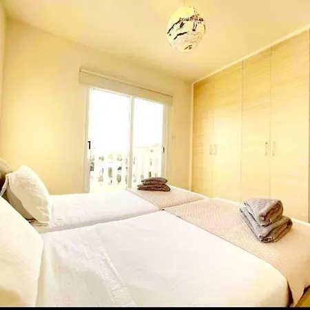 Flamingo's World Private Pool & Sea View